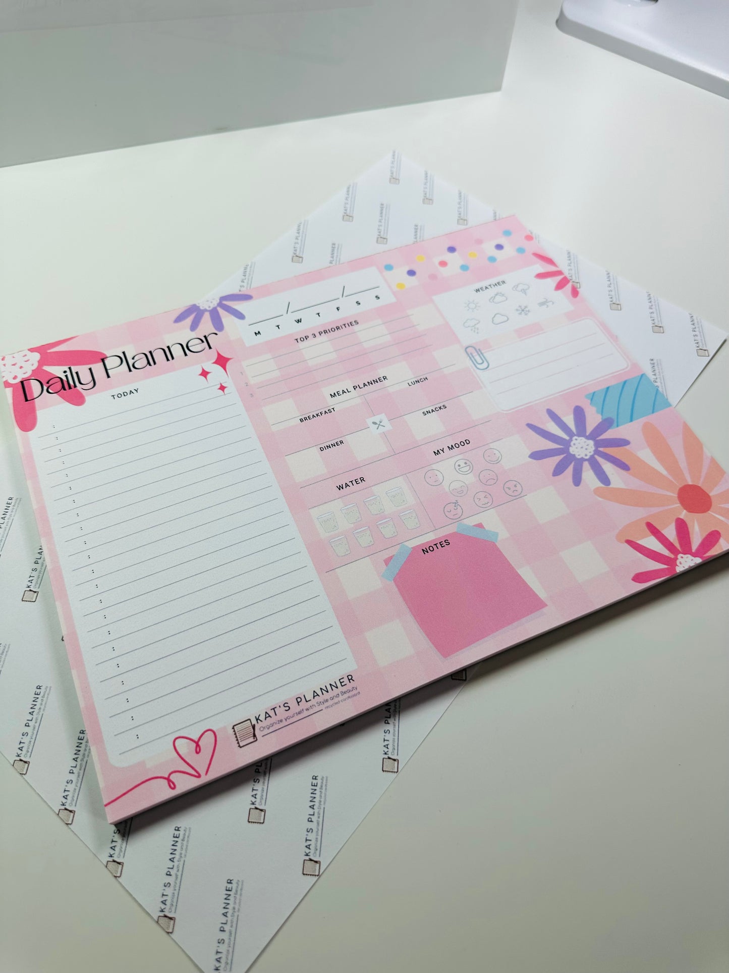 PINK VIBES Daily Notepad