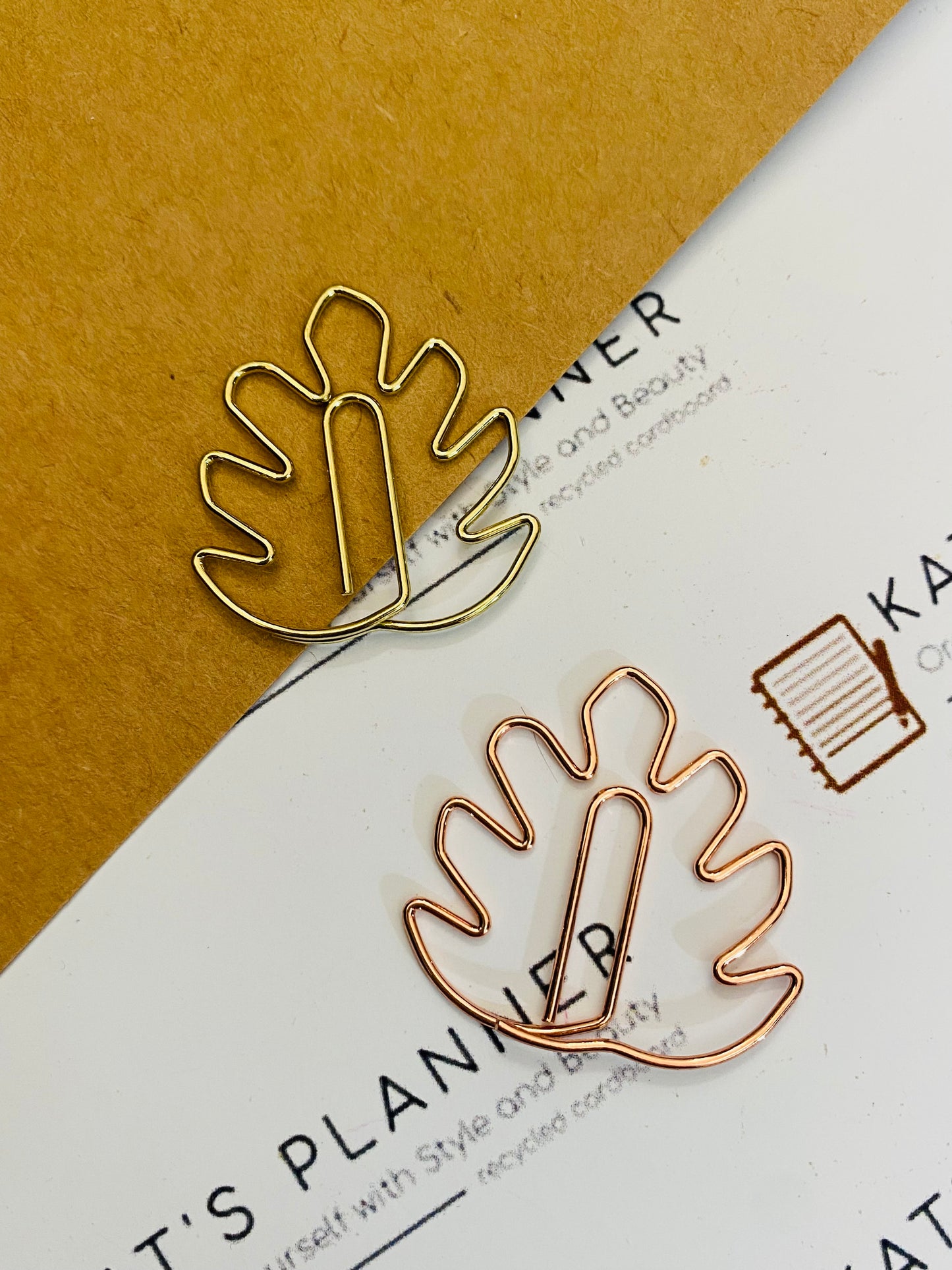MONSTERA Paper Clip