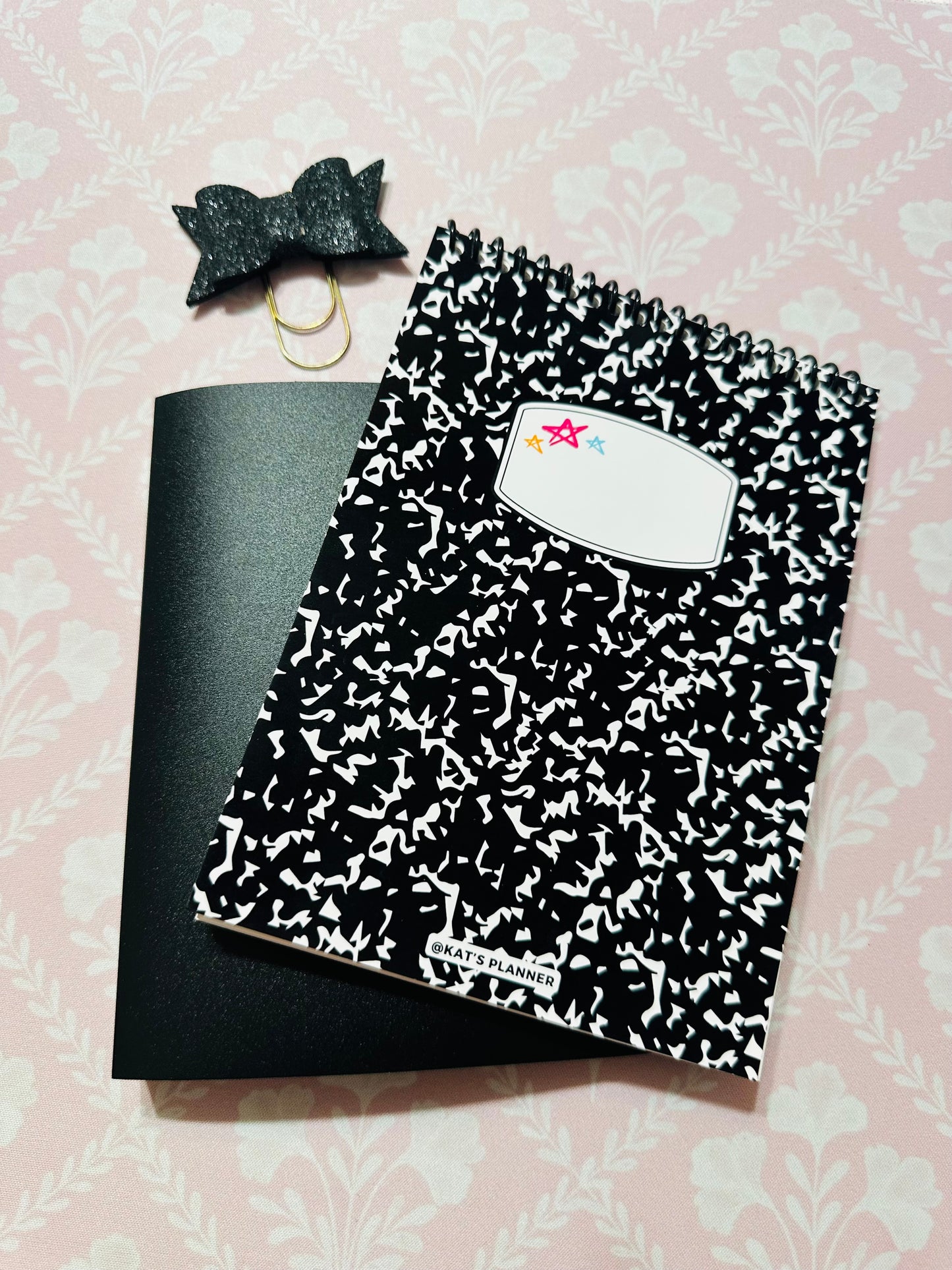 Paper Clips Bow set COMPOSITION Collection September 2025