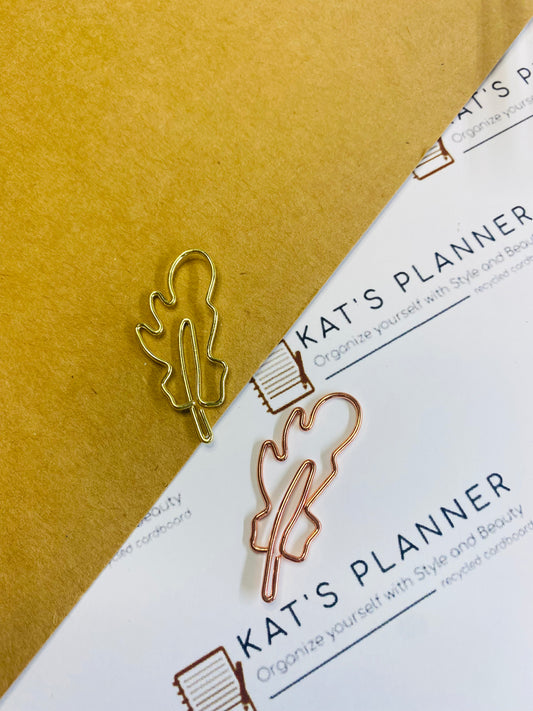 PLUMA Paper Clips